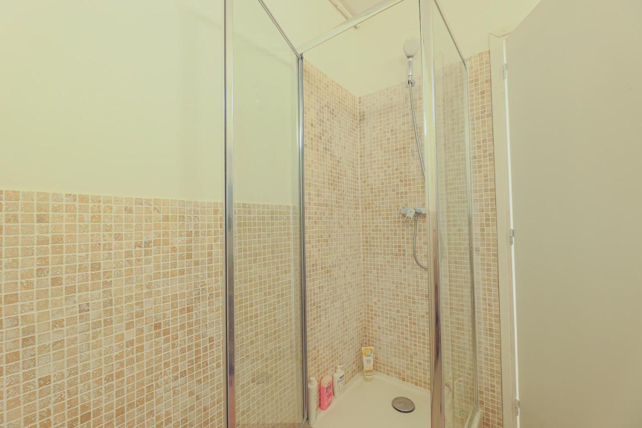 Montmartre Paris 18 Appartement Buitenkant foto